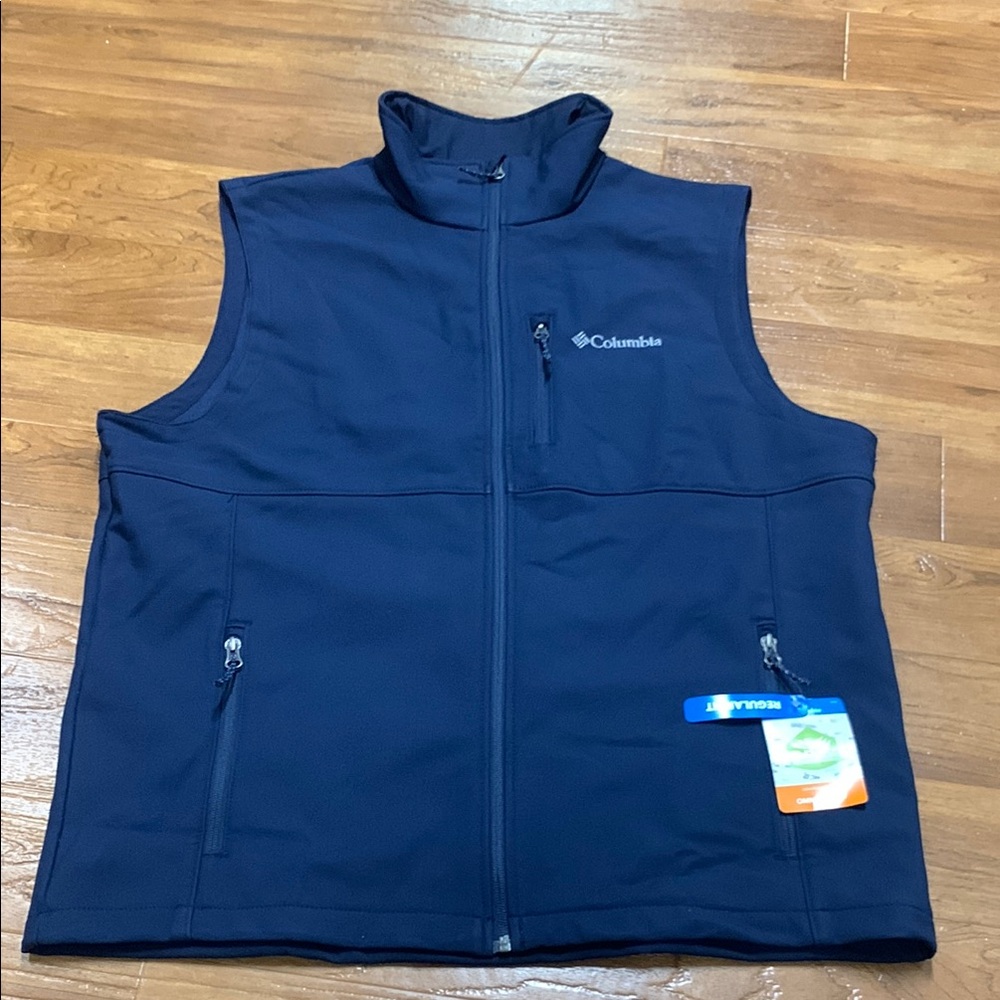 NWT Columbia Omni Shield Ascender II Navy Softshell Vest
